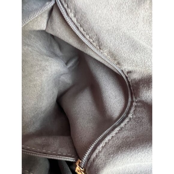 Vince Camuto Red Leather Crossbody Bag With Adjustable Strap - Picture 14 of 16